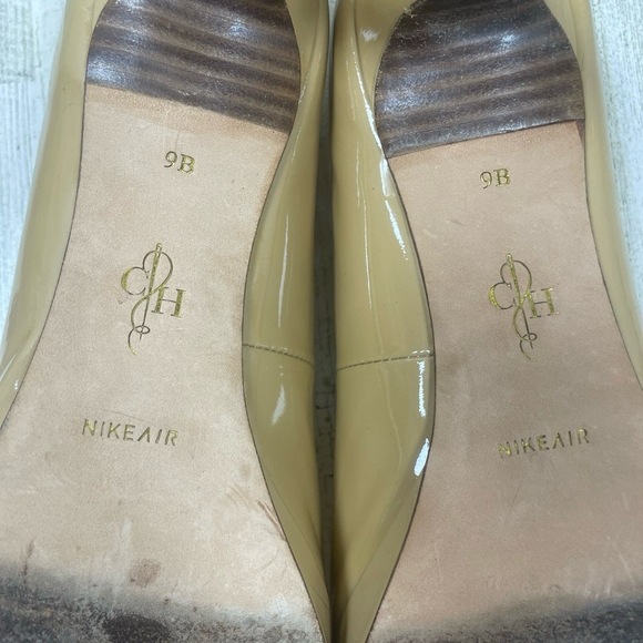 Cole Haan Pumps Womens 9B Nude Tan Patent Leather Kitten Heel Office Work - Picture 8 of 9